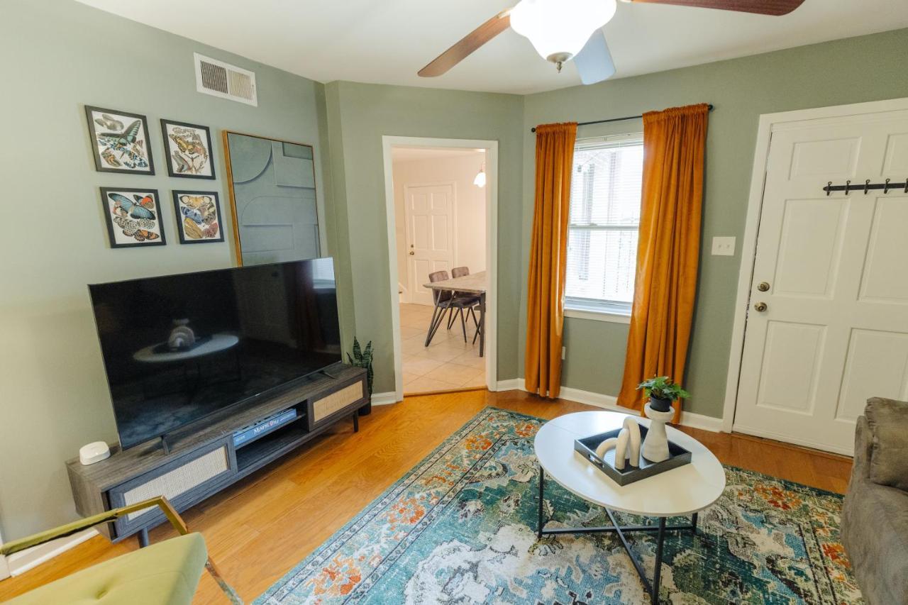 Centrally Located 2Br Overton Square Unit 1 Fast Wifi Free Parking Yes Pets Memphis Exteriér fotografie